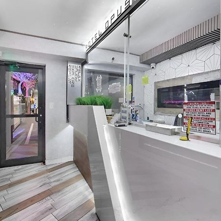 Hotel Opus Bronx Near Bay Plaza Mall Nova Iorque Exterior foto